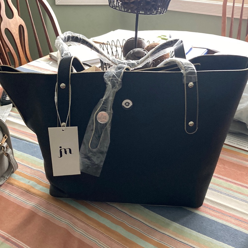 Jessica Moore Black Luxe Handbag.